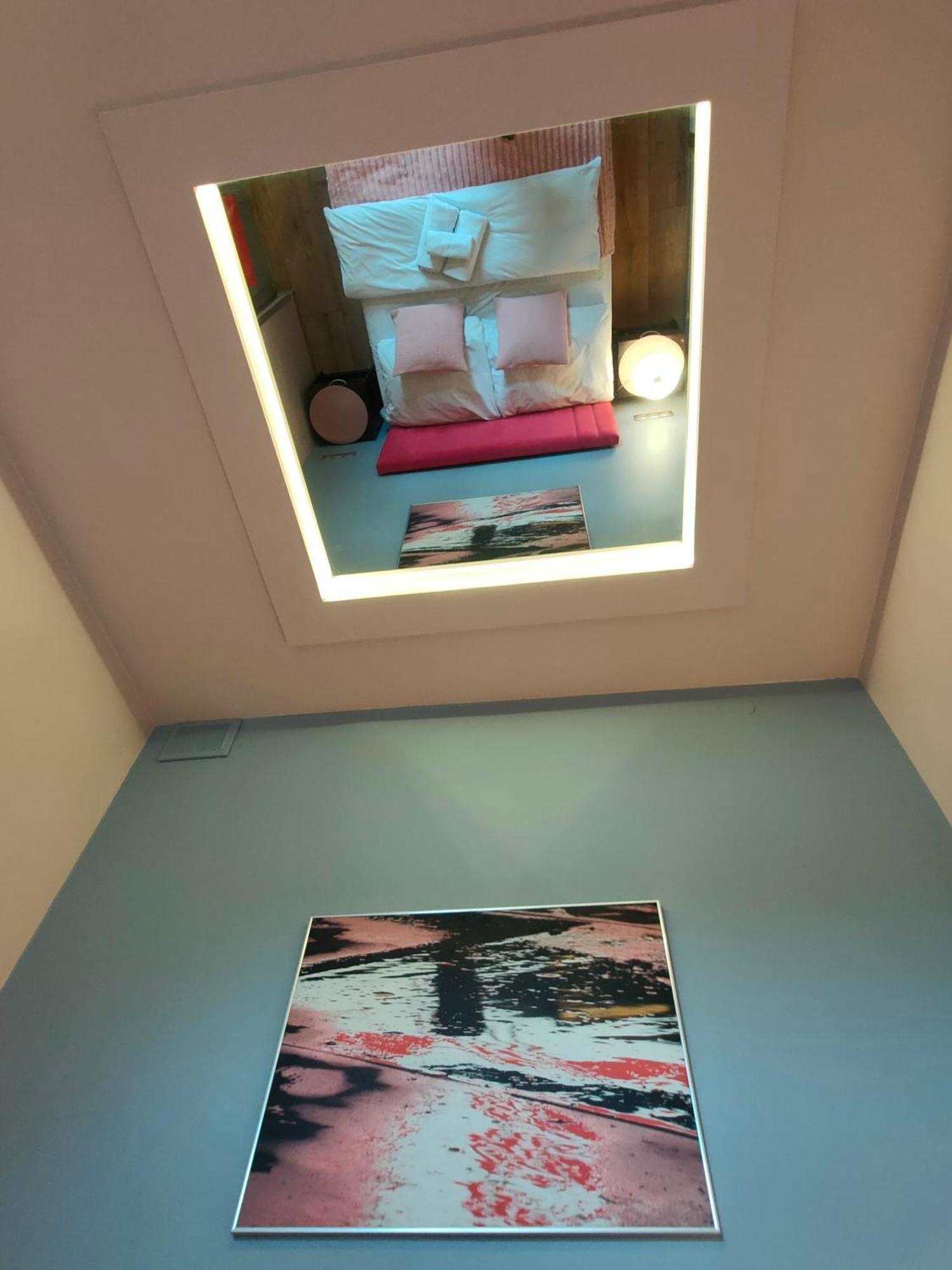 Mirror Pink Studio Apartment Kraków Eksteriør billede